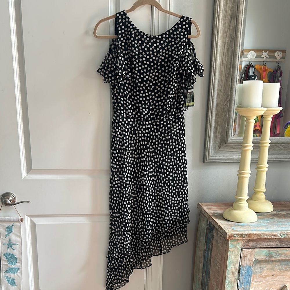 Just...Taylor Black and White Asymmetrical Cold Shoulder Sundress